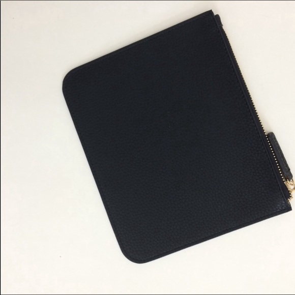 Magicsuit Black pouch with zipper & gold lettering - Picture 3 of 6